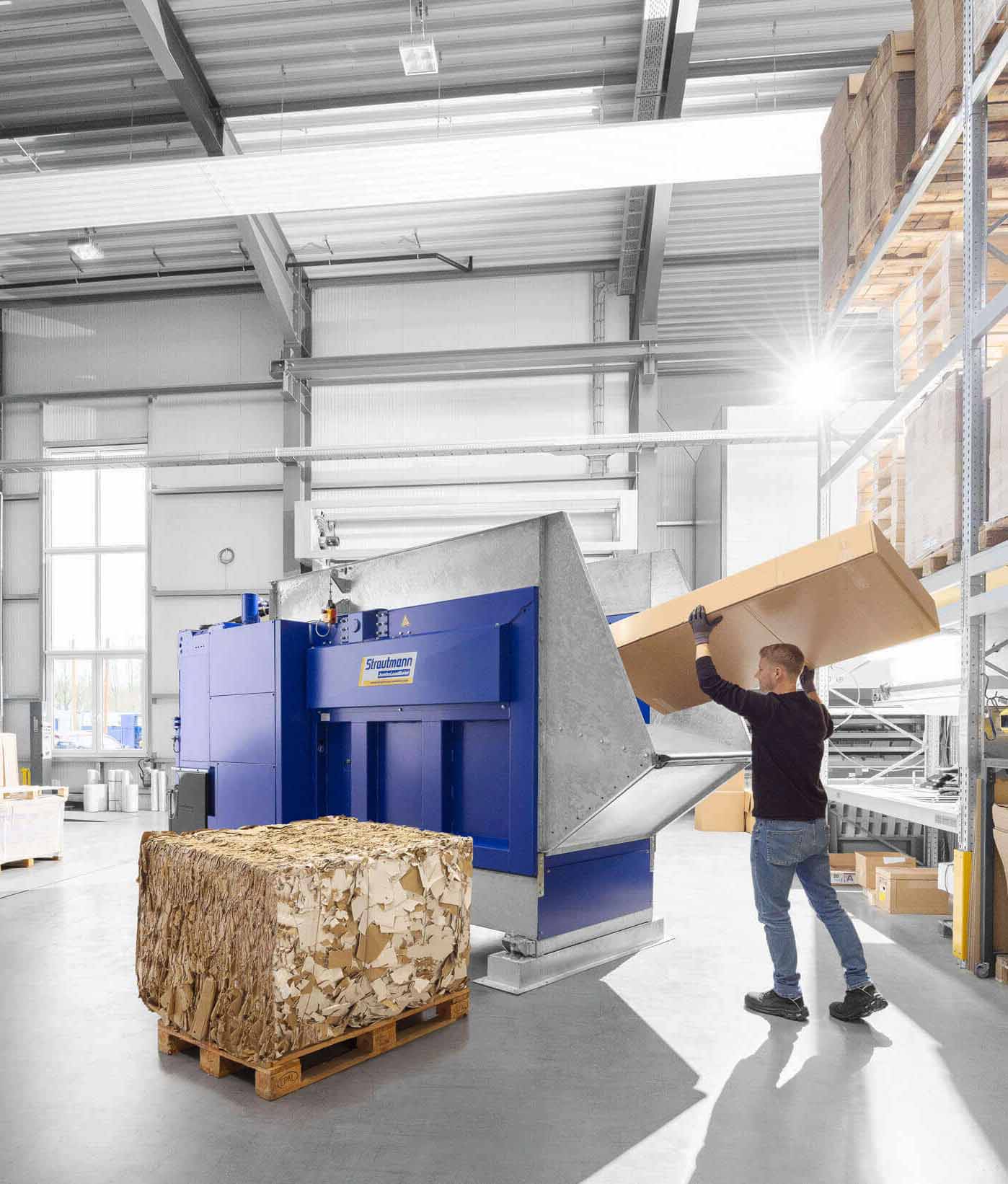 Prensa enfardadeira Strautmann JumboLoadBaler para grandes volumes